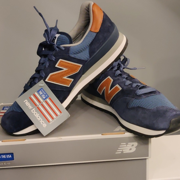 new balance 996 natural leather